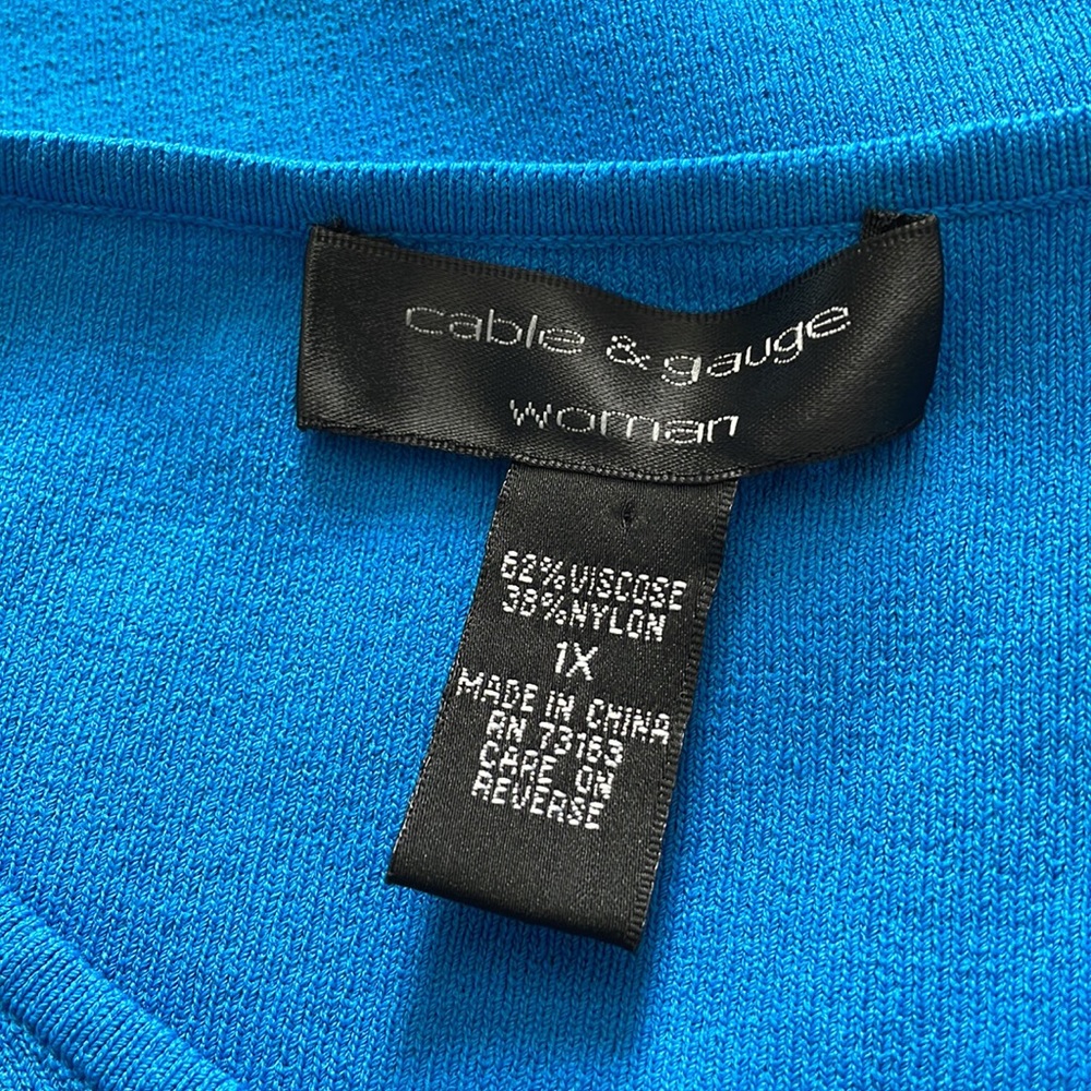 woman top size 1X - Picture 5 of 6